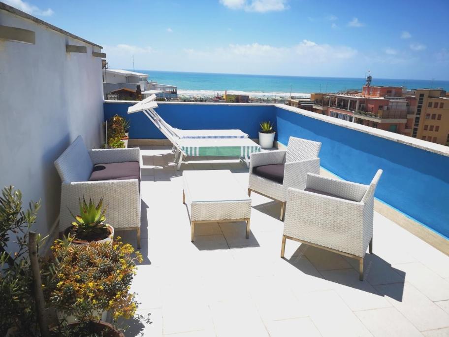 Attico Lux Apartman Lido di Ostia Kültér fotó